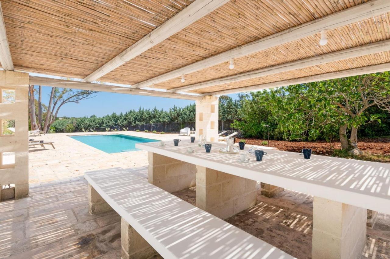 Masseria Pugliese Deluxe Ostuni Exteriör bild